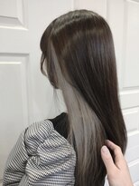 美容室 ウーヴリール(ouvrir)&nbsp;イヤリングカラー×グレージュ