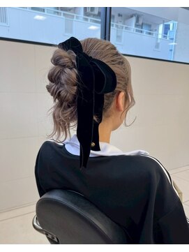 アフェクションカナヤマ(AffECTION kanayama) 韓国　レイヤーカット　ブリーチ　ダブルカラー　髪質改善