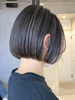 エリマ 横浜西口(elima)&nbsp;横浜西口顔周りレイヤーカットくびれヘア切りっぱなしボブ30代