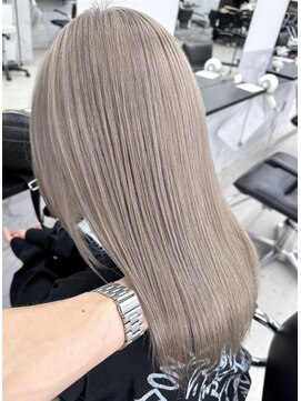 エゴル ナゴヤサカエ(ENGOL NAGOYA SAKAE) 新美蓮/グレージュ/ミルクティー/ブリーチ/ハイトーン