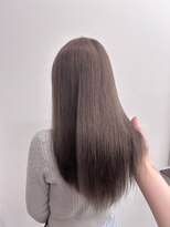 イオ(IO)&nbsp;ヘーゼルベージュ