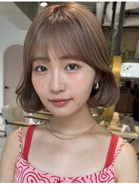 ティア(Tia.) 縮毛矯正/髪質改善トリートメント/ミディアムヘア/グレージュ