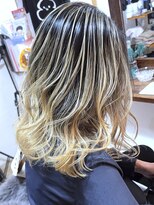 ブレイズヘアー(BLAZEhair) 【2週間後の状態】ホワイトバレイヤージュ×ブリーチ2回