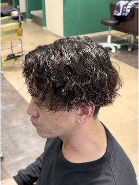 ネオンズ 南郷18丁目店(NEON´S) 【札幌白石 メンズパーマ(ツイストスパイラル,)松本 凌弥】