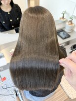 キュア 池袋(CURE) 8トーン透明感オリーブグレージュ×髪質改善 #038