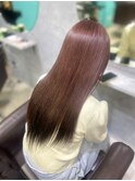 深みとツヤを纏う◎大人ボルドーカラー