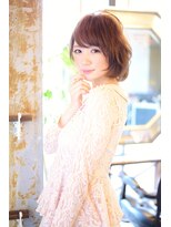 ロイ プラスアティック(roi ＋attic)&nbsp;シルキーショートボブ　異空間美容室roi