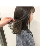 キー(kii)&nbsp;顔まわりポイントカラー