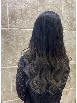 シャンティ 平岸店(Shanti) ○グラデーション_アッシュグレー_ロングスタイル　菅野裕太○