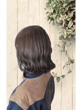 ヘアーサロン ベルカ(hair salon BELLKA)&nbsp;ミルクティーブラウン×外ハネゆるふわウェーブ