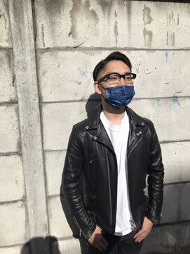 アストロ デザイン オブ ヘアー(ASTRO design of hair) ハイライト/ツーブロックマッシュ/束感/波巻き/韓国風/七三分け