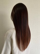 ディスコネクト(DISCO-N-NECT) 髪質改善　ストレート　艶髪ロング　ブラウン　フェミニンロング