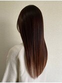 髪質改善 ストレート 艶髪ロング ブラウン フェミニンロング
