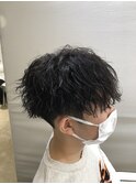 メンズパーマツイスパ波巻きスパイラルマッシュセンターパート
