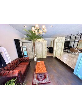 【上質で落ち着きのある空間が通いやすい◎】周りを気にせず、ゆったりとした時間をお過ごしください＊