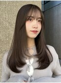 ワンカールでかわいくレイヤーカットと透明感グレーベージュ