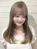 ルノン フィージュ(LUNON fieju)&nbsp;黒髪クラゲヘアーオリーブグレー小顔ココアベージュ