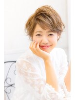 ミシェリー(misherry) 小顔くびれヘア似合わせカット20代30代40代ショートハイトーン