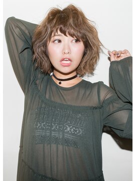 オーガスト ヘア ネイル(AUGUST hair nail) ぼさかわショート ワイドバング 3Dカラー