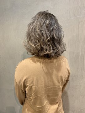 ロロネー 三国(Lolonois) 【Lolonois三国】シルバーベージュ