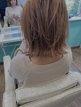 エヌプラス ヘアー(N+ hair) 切りっぱなし前下がりレイヤー*