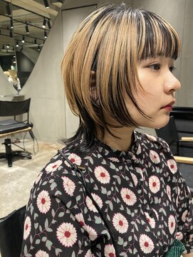 ビビト(bibito) bibitoボブウルフ  ウルフカット　ダブルカラー　ハイライト