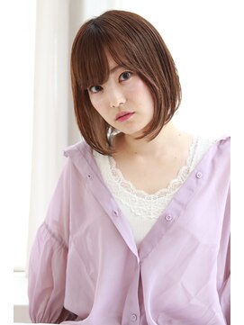 シロフ シンジュク(shirof shinjuku) ミニボブ×ハイトーンカラー