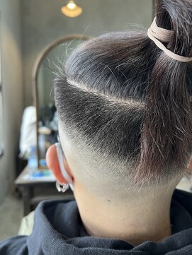 ジ オブスキュア(THE OBSCURE) マンバンスキンフェード