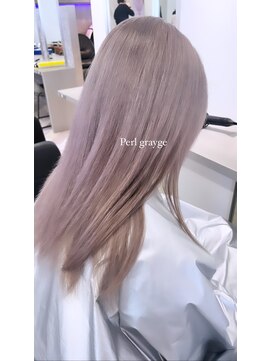 エイト 神戸三宮店(EIGHT) ピンクグレージュ