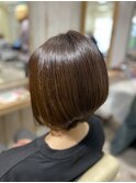 前下がりショートボブ
