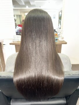 ルーツアイリー 心斎橋(ROOTS IRIE) 髪質改善　髪質改善カラー　くすみブラウン　ナチュラル　透明感