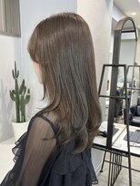 シーン(SCEN) オリーブベージュ レイヤーカット