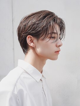 ロエ(loe) 刈り上げない大人のニュアンスパーマ