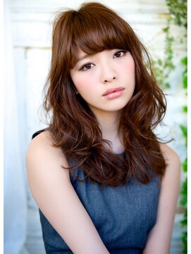 オーガスト ヘア ネイル(AUGUST hair nail) アンニュイウェーブロング　【横浜駅】