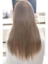 メルシー 大阪梅田店&nbsp;アッシュカラーピンクメッシュ