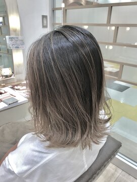 クレア 相武台(CREA) CREA相武台前 リアル外国人風バレイヤージュ