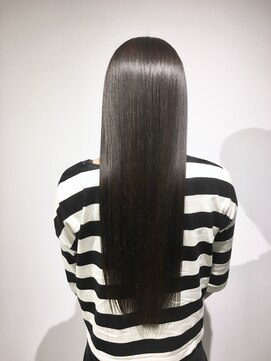 アディクト 綾瀬(ADDICT) 【ADDICT_】ダークグレー_フェザーロングボルドーワンレン