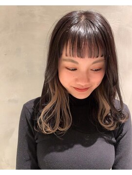 コレット(COLETTE) インナーカラー　ベージュ　20代30代バングで小顔に　40代