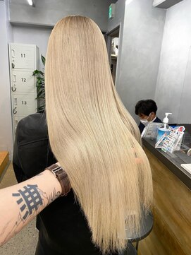 ジーナ(XENA) 【光】Milky white