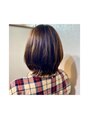 きれい髪美容所 ふんわり。えりあしは、軽めのソフトウルフ