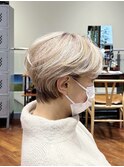 白髪ぼかし/耳かけショート/丸みショート/くびれ/梅田/茶屋町