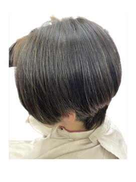 ビューティーサロン カワチ 中庄駅前店(Beauty Salon KAWACHI) ツムジ割れを直してカット