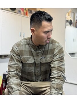 メリケンバーバーショップ フクオカ(MERICAN BARBERSHOP FUK) ハイライトマッシュパーマウルフアッシュブラック