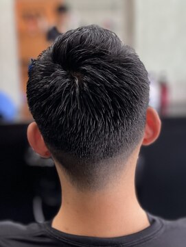 ヨリソイ メンズショートカット