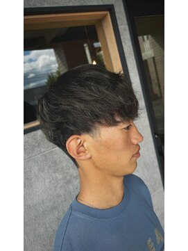 カルムヘアー(Calme hair) スペインカール緩めスタイル