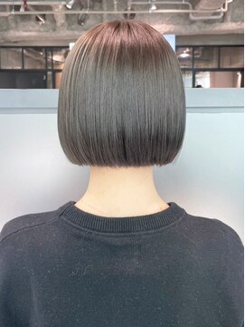 アルバム 銀座(ALBUM GINZA) ミディアムショートボブおくれ毛前髪カット_ba546011