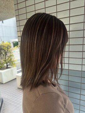 トータルビューティーサロン ディーグレース(TotalBeautySalon D.Grace) コントラストハイライト/細めハイライト