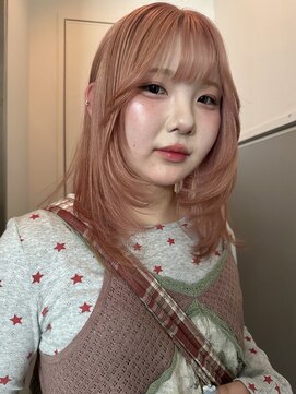 カシェル(cashel) レイヤーカットとコーラルピンク