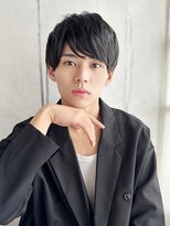 テラ(TERRA)&nbsp;ふんわり感で魅せる万能メンズスタイル