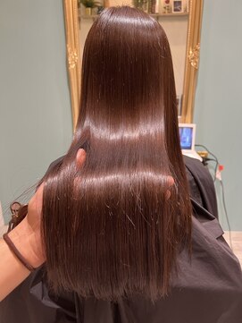 ルッソリベラ 池袋(Lusso libera) ピンクブラウン/ニュアンスカラー/トリートメントストレート